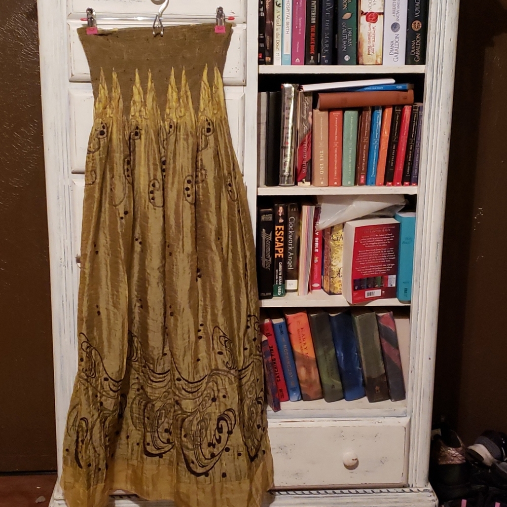 Strapless dress